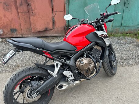 2019 Honda CB 650F, красный, 770000 рублей, вид 2