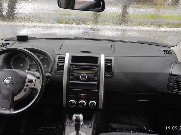 2010 Nissan X-Trail II, серый, 950000 рублей - вид 9