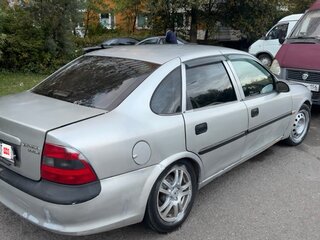 1998 Opel Vectra B, серебристый, 45000 рублей, вид 4