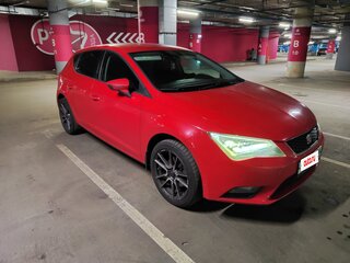 2013 SEAT Leon III, красный, 850000 рублей, вид 2