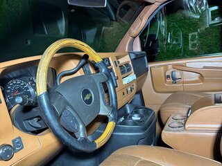 2013 Chevrolet Express II, чёрный, 3000000 рублей, вид 5