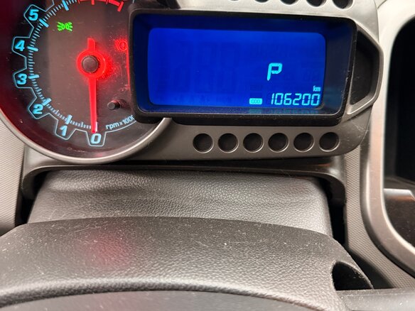 2013 Chevrolet Aveo II, чёрный - вид 3