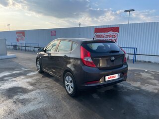 2016 Hyundai Solaris I Рестайлинг, коричневый, 899000 рублей, вид 4