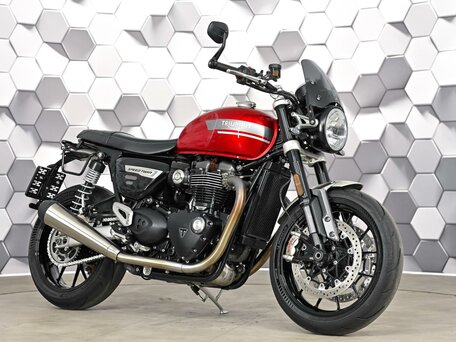 2022 Triumph Speed Twin, красный, 999000 рублей, вид 1