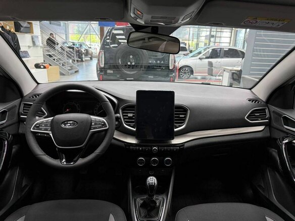 2026 Lada (ВАЗ) Vesta SW I Рестайлинг (NG), серый - вид 7