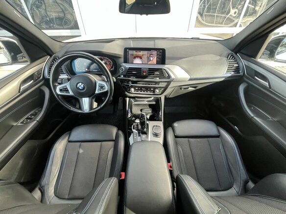 2020 BMW X3 30d xDrive III (G01), белый - вид 9