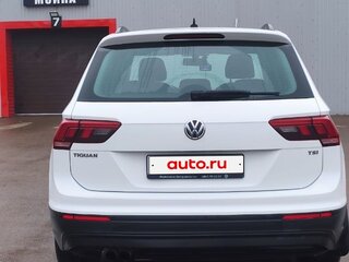 2018 Volkswagen Tiguan II, белый, 1850000 рублей, вид 5