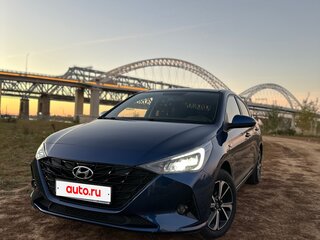 2022 Hyundai Solaris II Рестайлинг, синий, 1399999 рублей, вид 2