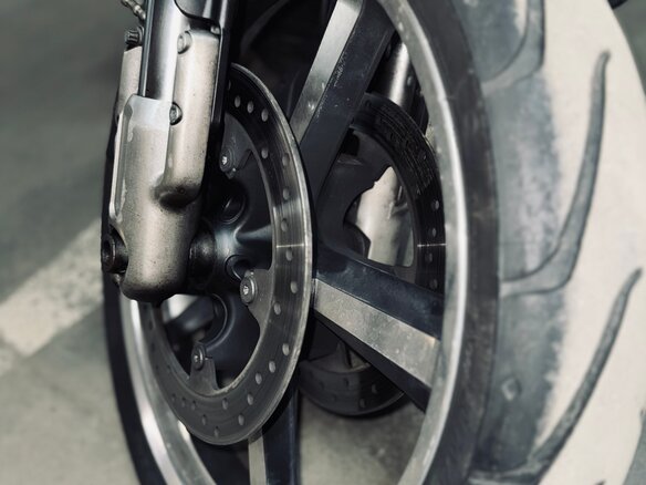 2009 Harley-Davidson V-Rod, чёрный, 1700000 рублей - вид 15