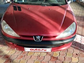 2001 Peugeot 206, красный, 200000 рублей, вид 4