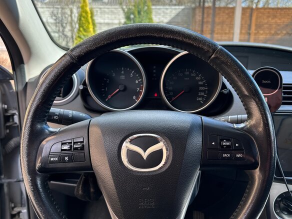 2011 Mazda 3 II (BL), серебристый, 1000000 рублей - вид 11