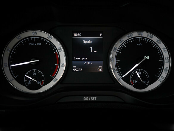 2021 Skoda Karoq I, зелёный - вид 11