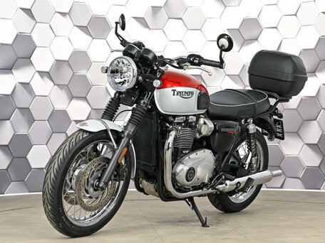 2020 Triumph Bonneville T120, красный, 999000 рублей, вид 2