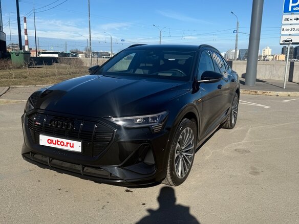 2021 Audi e-tron Sportback 50 I, чёрный, 4800000 рублей - вид 1