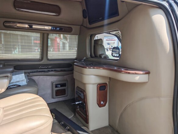 2013 Chevrolet Express II, чёрный, 3290000 рублей - вид 12