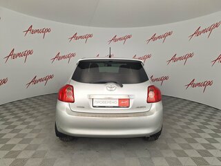 2009 Toyota Auris I, серебристый, 670000 рублей, вид 4