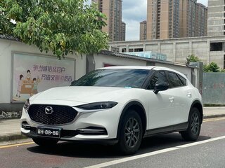 2022 Mazda CX-4 I Рестайлинг, белый, 1969000 рублей, вид 1