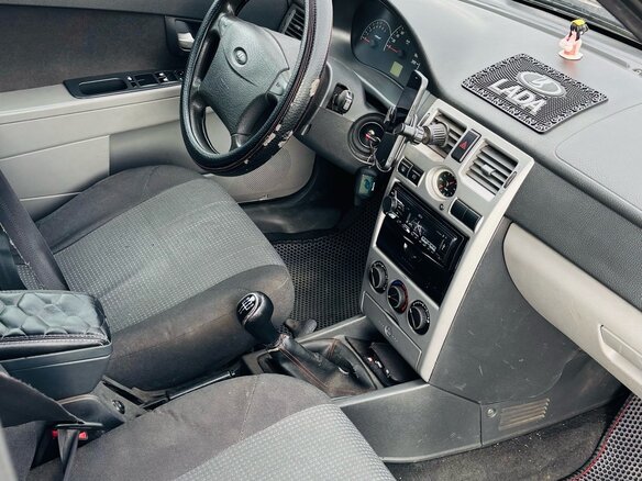 2008 Lada (ВАЗ) Priora I, серебристый, 230000 рублей - вид 5