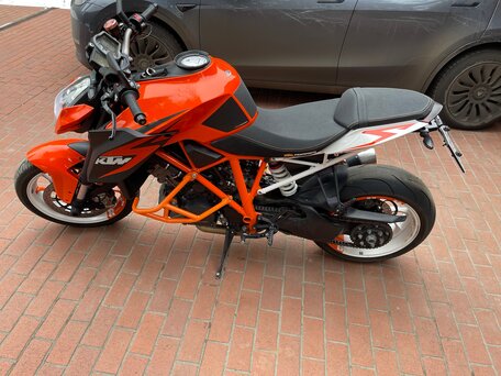 2016 KTM 1290 Super Duke R, оранжевый, 960000 рублей, вид 3