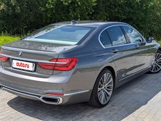 2016 BMW 7 серии Long 750Ld xDrive VI (G11/G12), серебристый, 3881510 рублей, вид 5