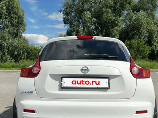 2011 Nissan Juke I, белый, 850000 рублей, вид 3