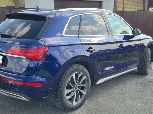 2021 Audi Q5 45 TFSI II (FY) Рестайлинг, синий, 4480000 рублей - вид 6