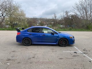 2017 Subaru WRX I Рестайлинг, синий, 2300000 рублей, вид 2