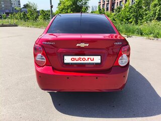 2012 Chevrolet Aveo II, красный, 555000 рублей, вид 3