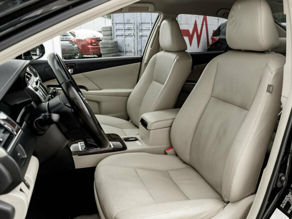 2016 Toyota Camry VII (XV50) Рестайлинг, чёрный - вид 12