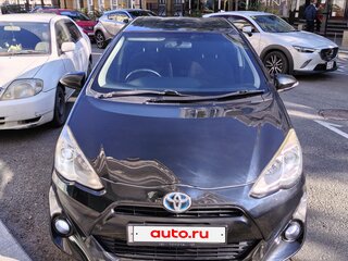 2014 Toyota Aqua I, чёрный, 580000 рублей, вид 1
