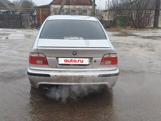 2000 BMW 5 серии 528i IV (E39), серебристый, 750000 рублей, вид 2