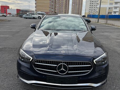 2022 Mercedes-Benz E-Класс 350 V (W213, S213, C238) Рестайлинг, синий, 6475000 рублей, вид 1