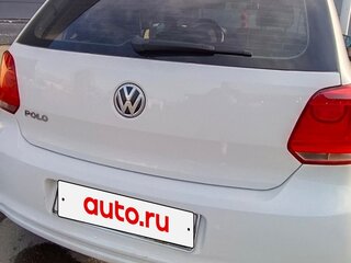 2011 Volkswagen Polo V, белый, 475000 рублей, вид 2