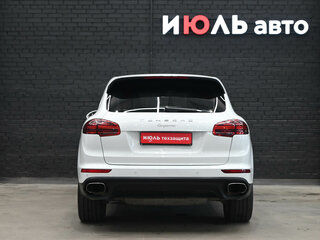 2014 Porsche Cayenne Diesel II Рестайлинг (958), белый, 2720000 рублей, вид 5