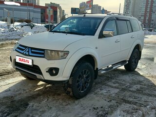 2013 Mitsubishi Pajero Sport II Рестайлинг, белый, 1700000 рублей, вид 1