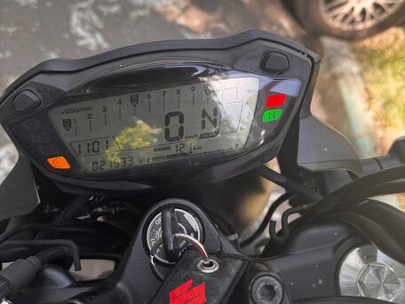 2023 Suzuki SV 650, чёрный, 580000 рублей, вид 5