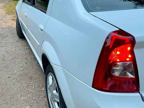 2013 Renault Logan I Рестайлинг, белый, 515000 рублей - вид 8