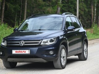 2016 Volkswagen Tiguan I Рестайлинг, синий, 1780000 рублей, вид 3