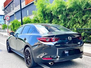 2023 Mazda 3 Axela IV (BP), чёрный, 1500000 рублей, вид 5