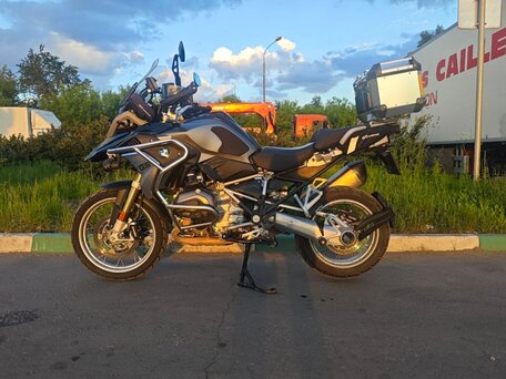 2019 BMW R 1200 GS, чёрный, 1450000 рублей, вид 2