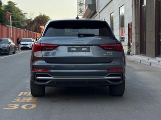 2022 Audi Q3 35 TFSI II (F3), серебристый, 1900000 рублей, вид 4