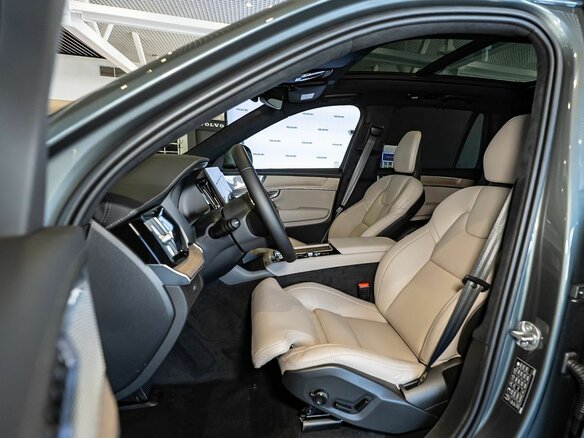 2026 Volvo XC90 B5 II Рестайлинг 2, зелёный, 12420000 рублей - вид 8
