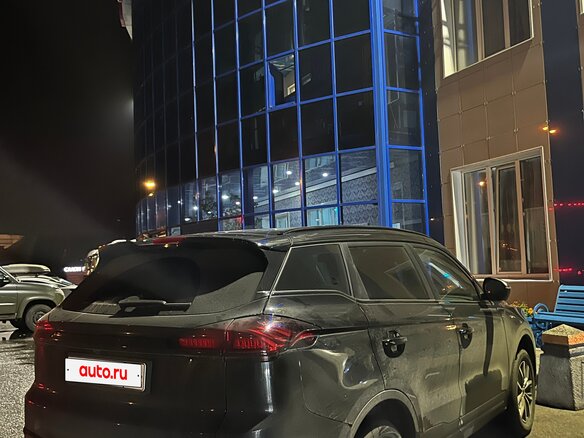 2023 Geely Atlas Pro, чёрный, 1900000 рублей - вид 1