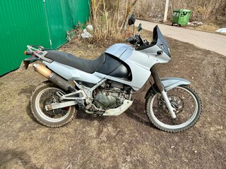 Kawasaki KLE 400