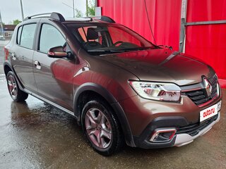 2021 Renault Sandero Stepway II Рестайлинг, коричневый, 1565000 рублей, вид 2
