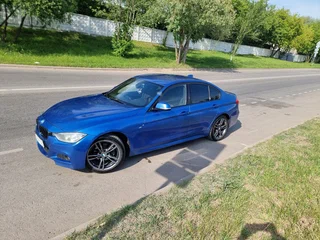 2014 BMW 3 серии 320i xDrive VI (F3x), синий, 1550000 рублей, вид 5