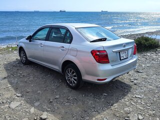 2019 Toyota Corolla Axio XI (E160, E170) Рестайлинг 2, серебристый, 990000 рублей, вид 4