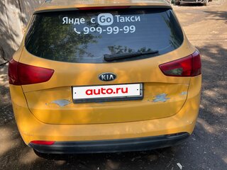 2017 Kia Ceed II Рестайлинг, жёлтый, 550000 рублей, вид 4