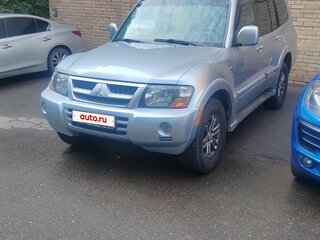 2004 Mitsubishi Montero III, серебристый, 1200000 рублей, вид 1