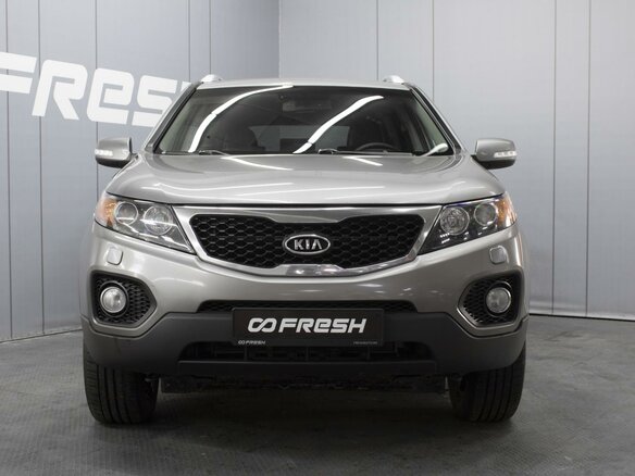 2009 Kia Sorento II, серый - вид 2